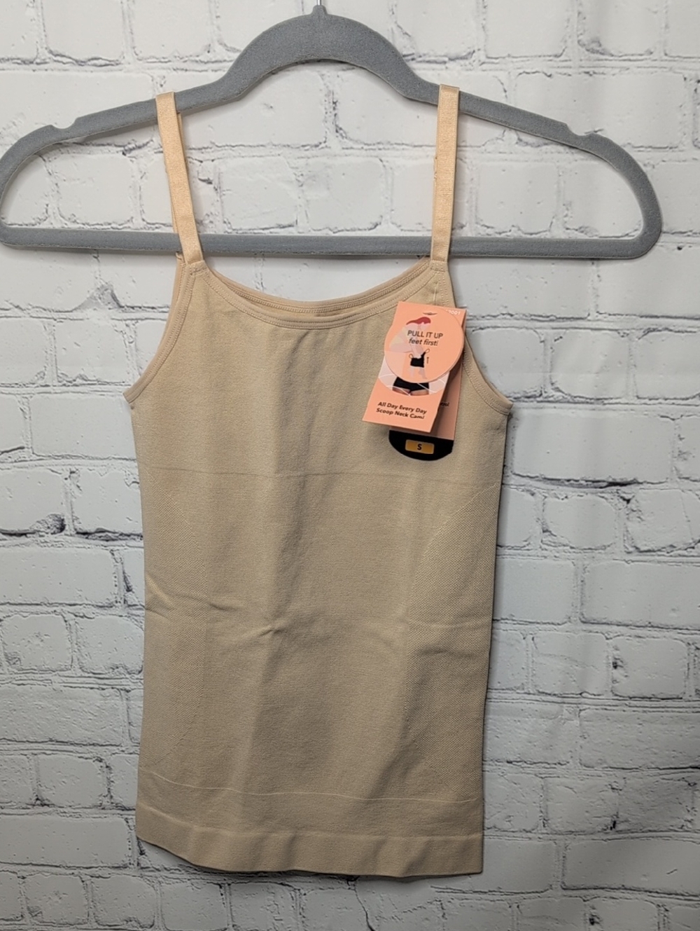 NWT Shapermint All Day Everyday Scoop Neck K Cami